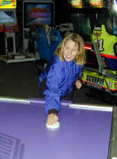 arynairhockey.JPG (271146 bytes)