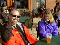 Denis & Aryn lodge.JPG (116355 bytes)