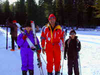 Done Skiing.JPG (103927 bytes)