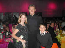 Ian Thorpe meets Ian and Aryn.JPG (100099 bytes)