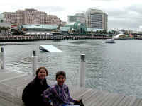 Ian & Aryn Darling Harbour.JPG (96402 bytes)
