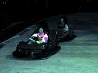 Pam & Aryn race.JPG (37281 bytes)