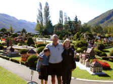 Swiss Minature.JPG (148516 bytes)