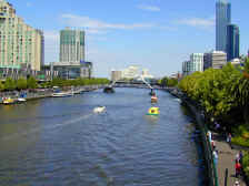 Yarra River.jpg (101724 bytes)