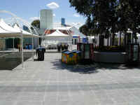 empty open.JPG (89906 bytes)