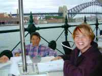 lunch opera house.JPG (93856 bytes)