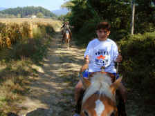 riding_thru_Tuscany.jpg (113631 bytes)